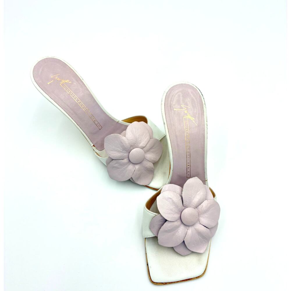 37.5 Giuseppe Zanotti Lilac Flower Kitten Mules
